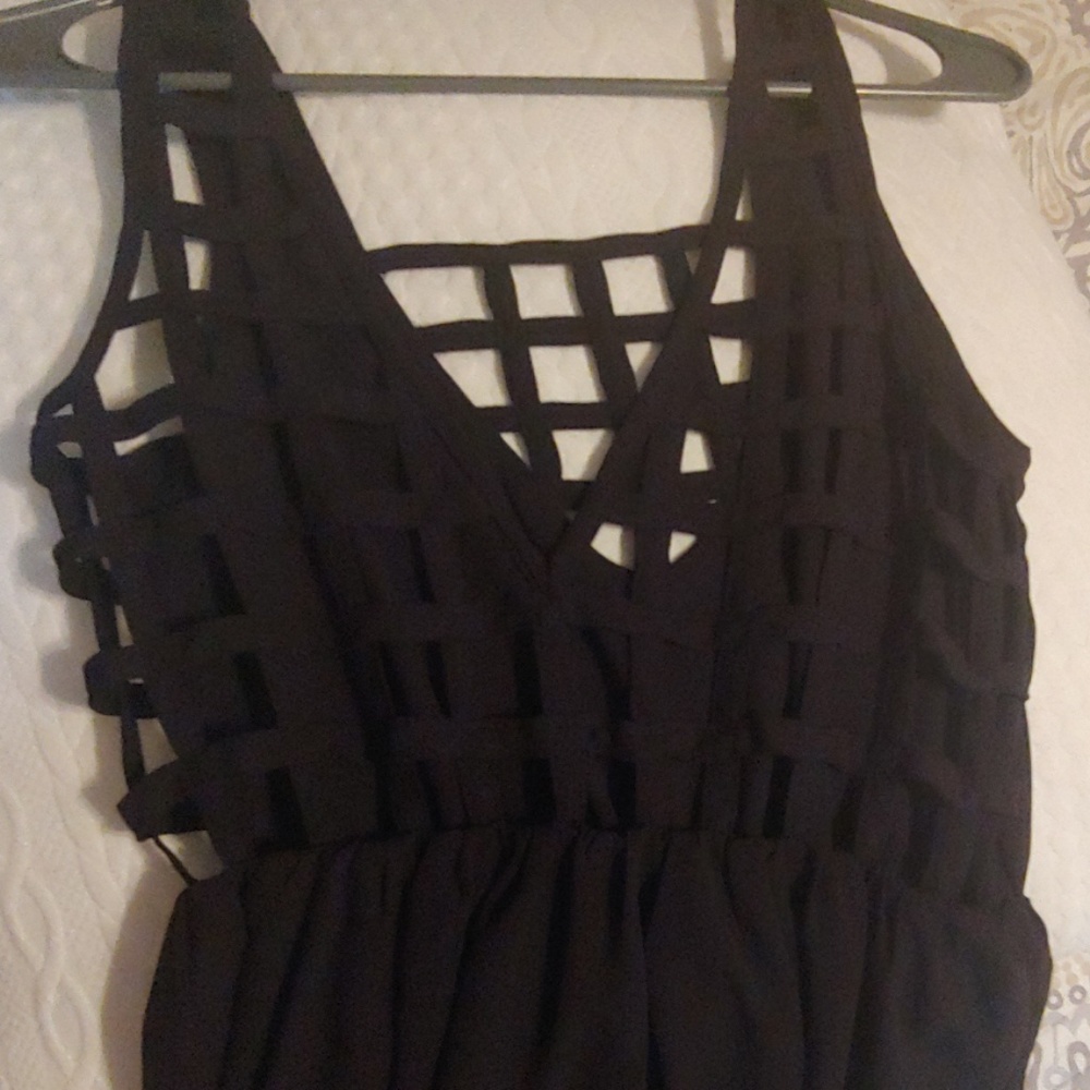 Dress - Picture 4 of 6